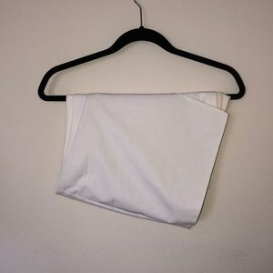 EXPRESS - WHITE LINED SKORT